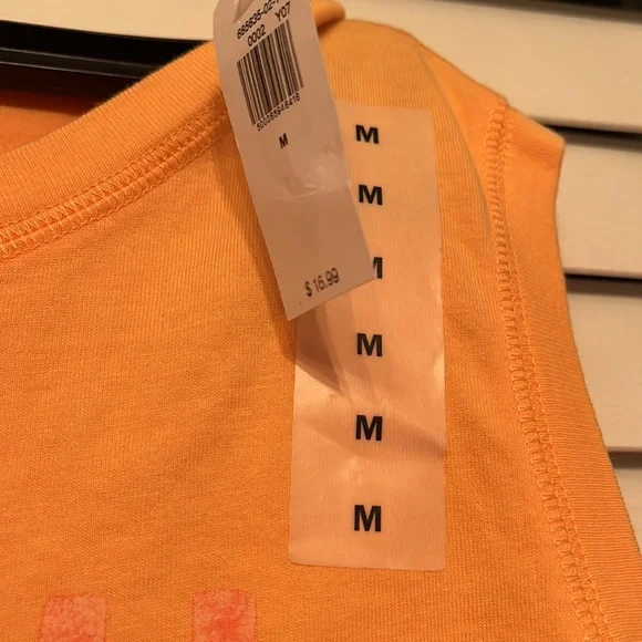 Womens Sleeveless Workout Top - Picture 2 of 5